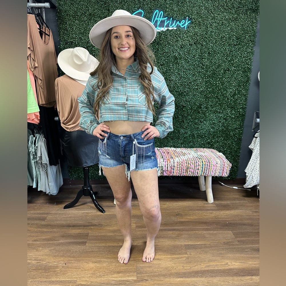 Fringe jeans shorts
